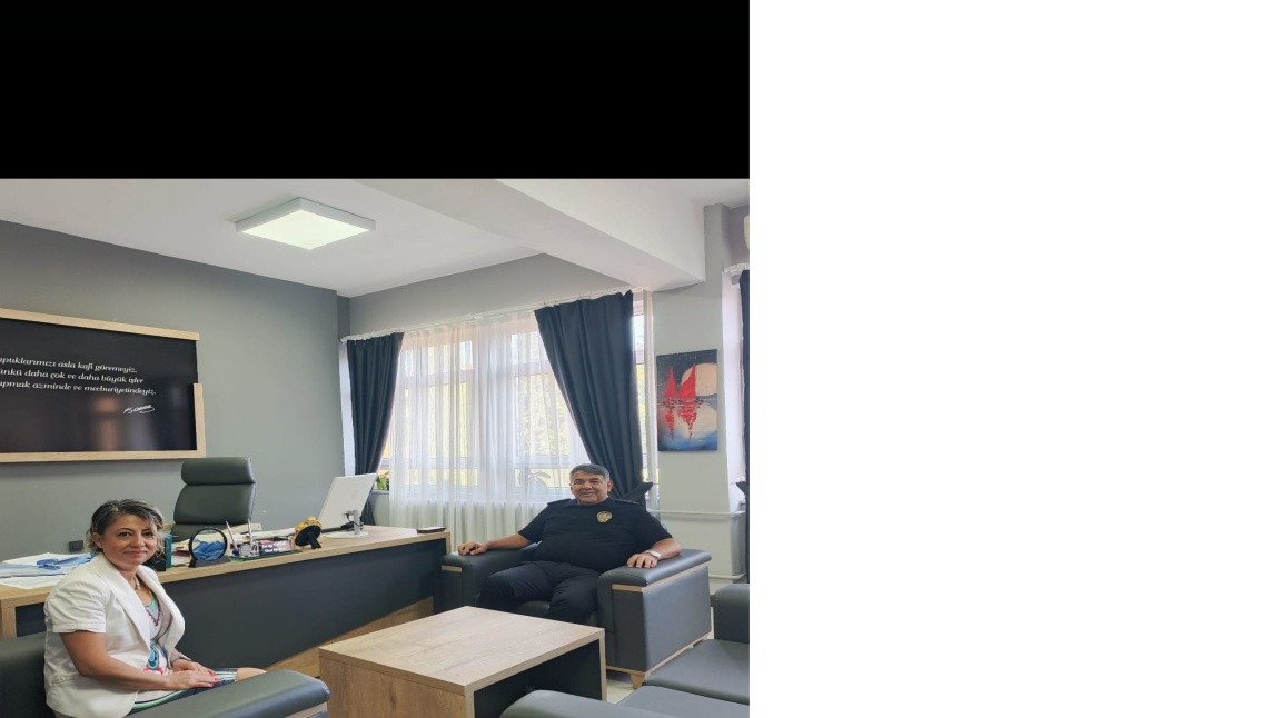 Edirne il Emniyet Müdürü Onur Karaburundan okulumuza ziyaret